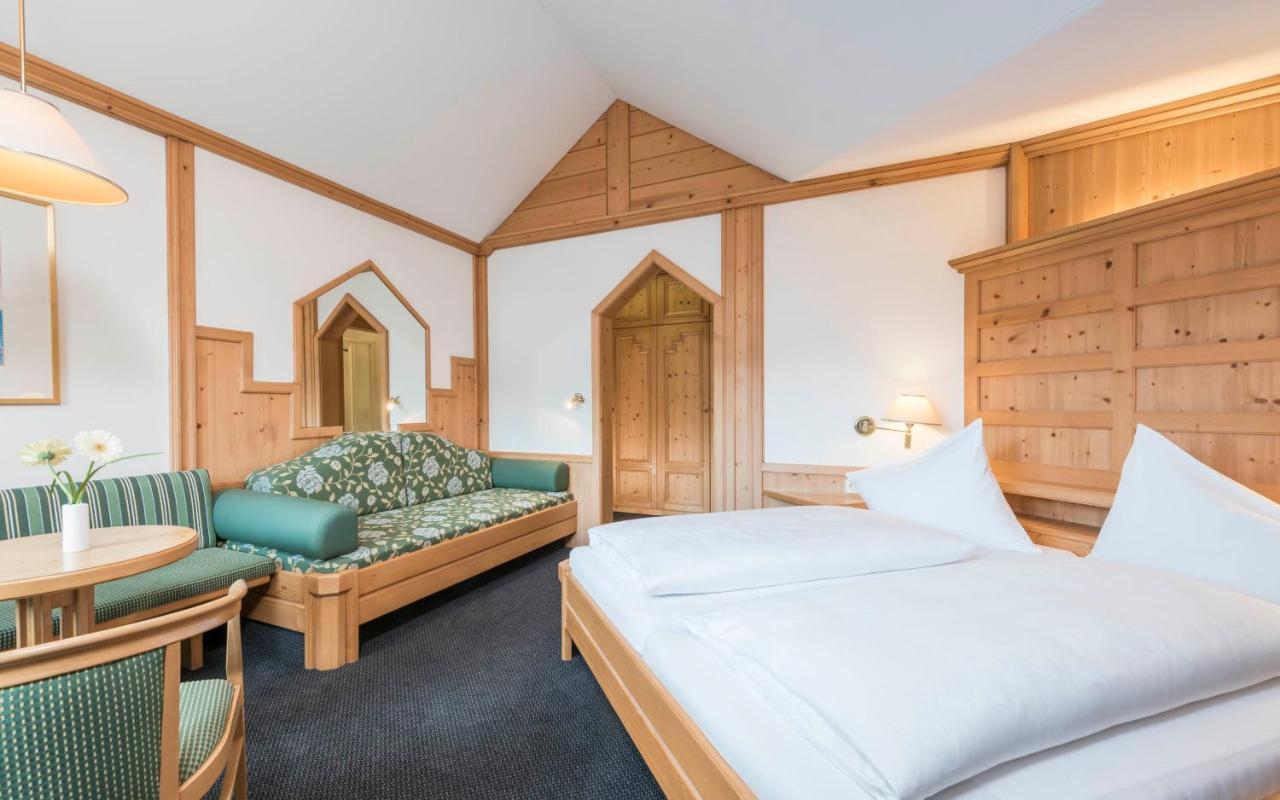Ferien & Wellnesshotel Windschar Bruneck Exteriör bild